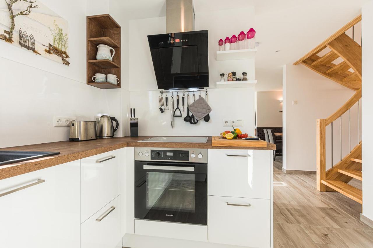Ferienhaus-See-Sauna-Kamin-Hund Mit E-Ladestation Krakow am See Exteriér fotografie