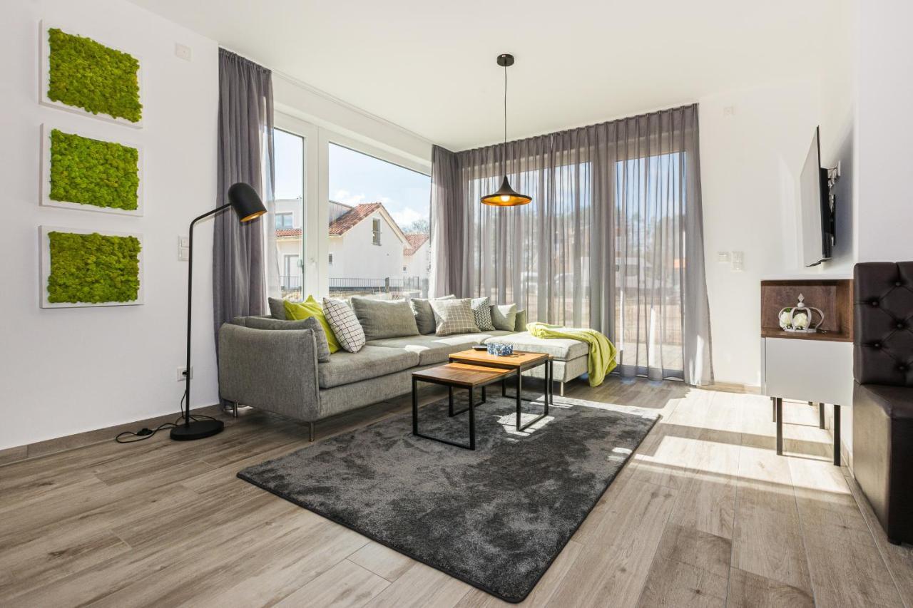 Ferienhaus-See-Sauna-Kamin-Hund Mit E-Ladestation Krakow am See Exteriér fotografie