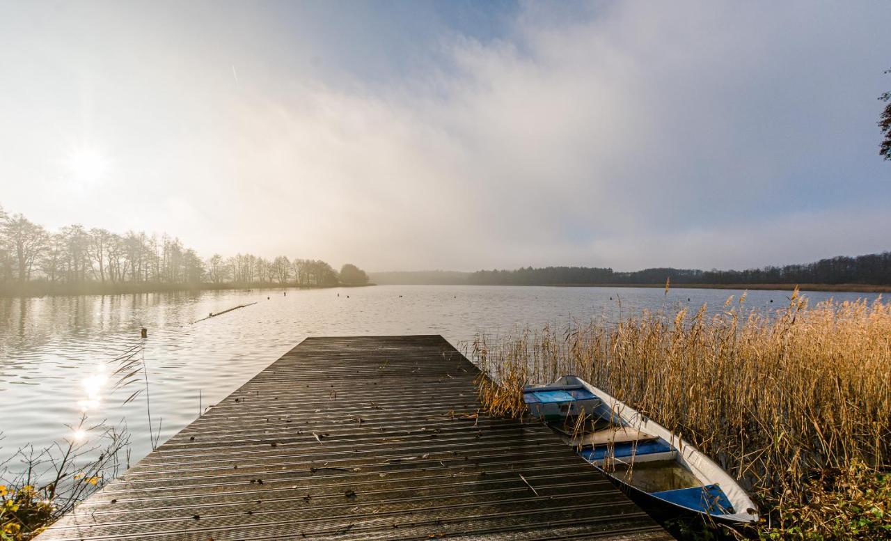 Ferienhaus-See-Sauna-Kamin-Hund Mit E-Ladestation Krakow am See Exteriér fotografie